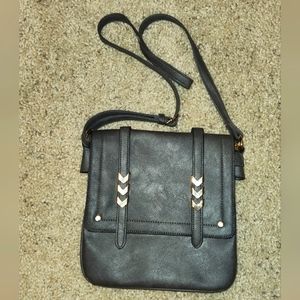 💚 Super Cute Crossbody Faux Leather bag